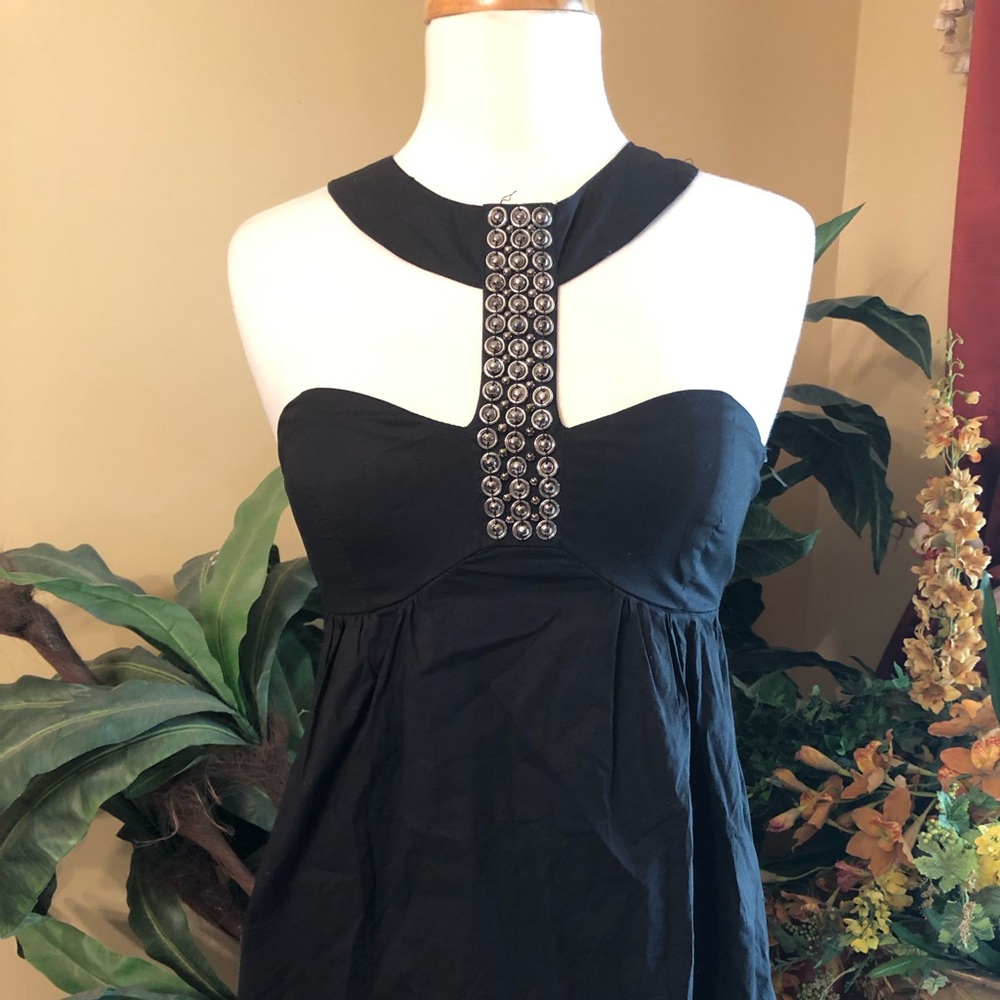 💫CHARLOTTE RUSSE Embellished Top